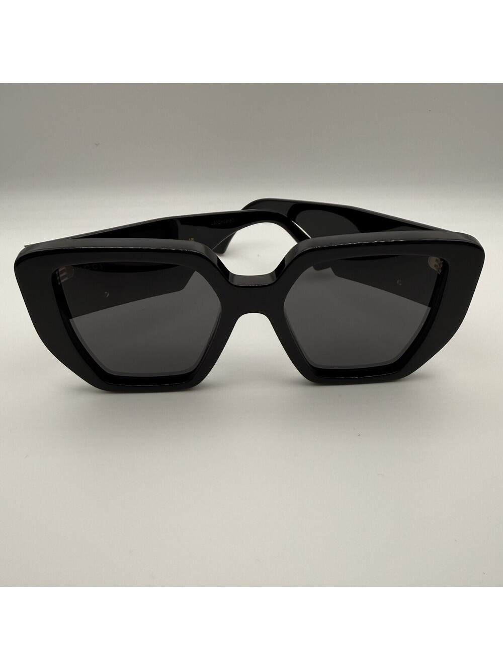 Gucci Women's Sunglasses Style No. GG1022S Black with Case